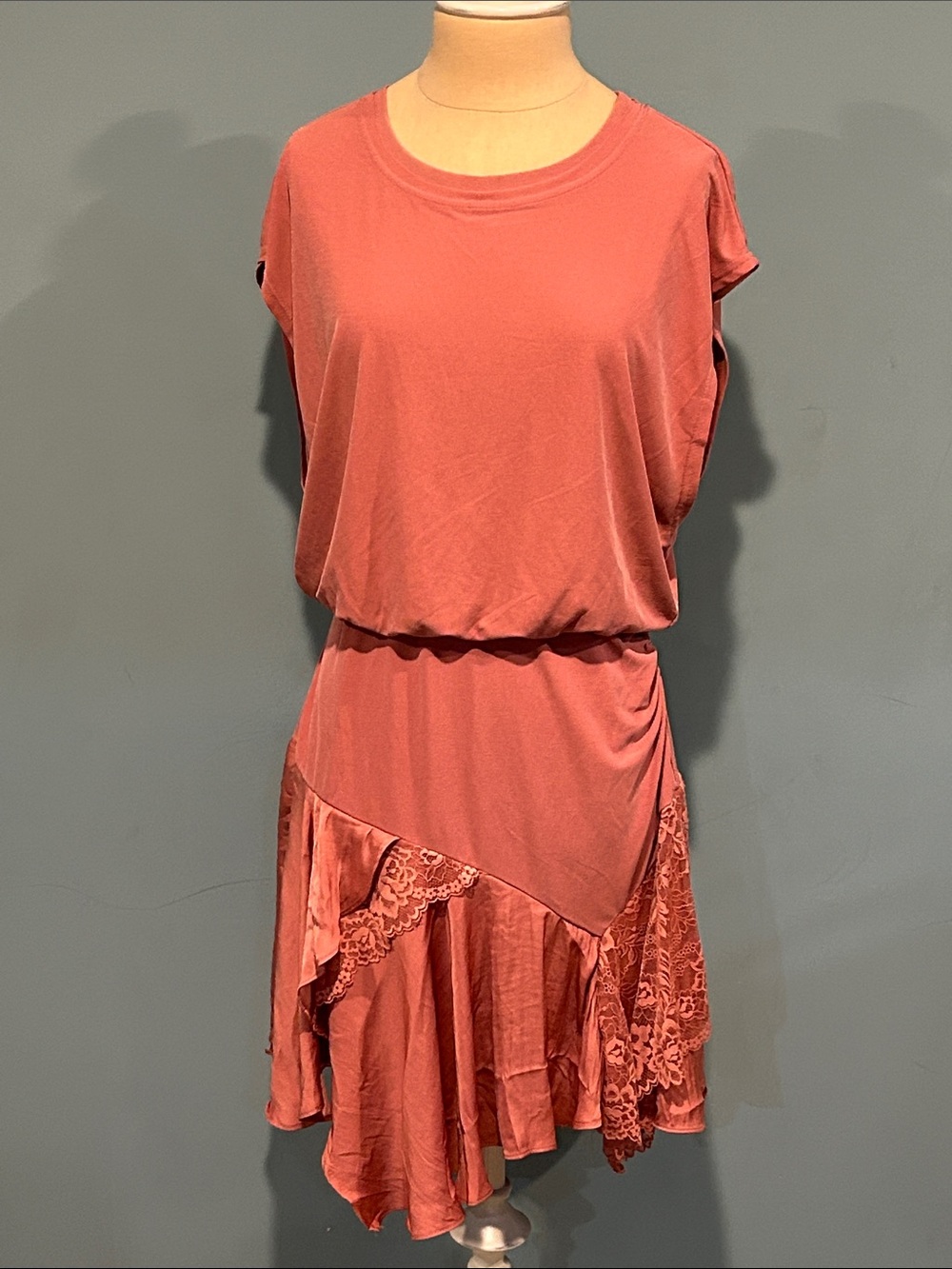 Free People Jazzy Mini Dress size Medium Dusty Rose Pink